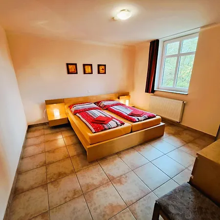 Zollernhoehe Objekt-id 15728-9 * 瓦伦